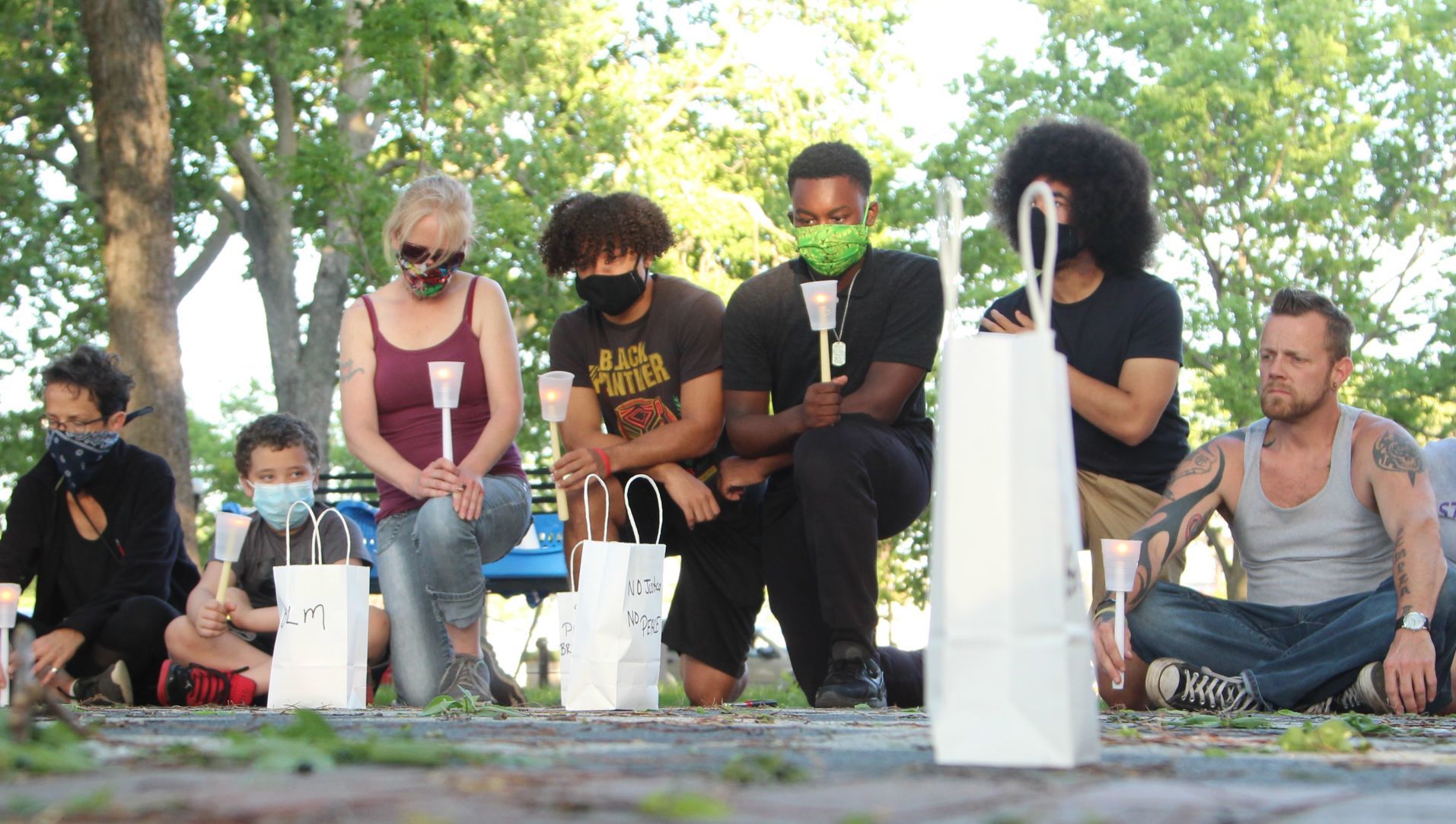 060120jr-vigil-1